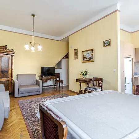George Apartment Lemberg