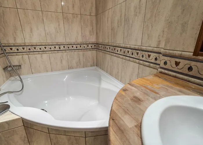 Apartamento George Leópolis